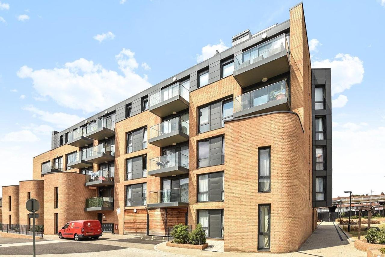 Kew Bridge Penthouse Leilighet London Eksteriør bilde